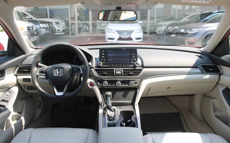 HONDA ACCORD (2018)