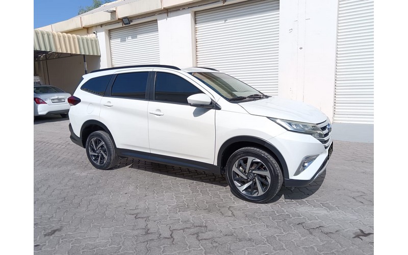 TOYOTA RUSH (2019)