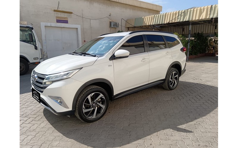 TOYOTA RUSH (2019)