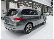 NISSAN PATHFINDER (2015)