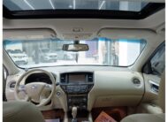NISSAN PATHFINDER (2015)