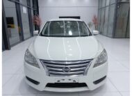 NISSAN SENTRA (2013)