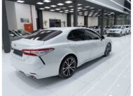 TOYOTA CAMRY (2020)
