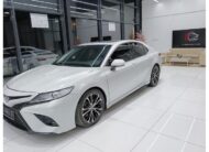 TOYOTA CAMRY (2020)