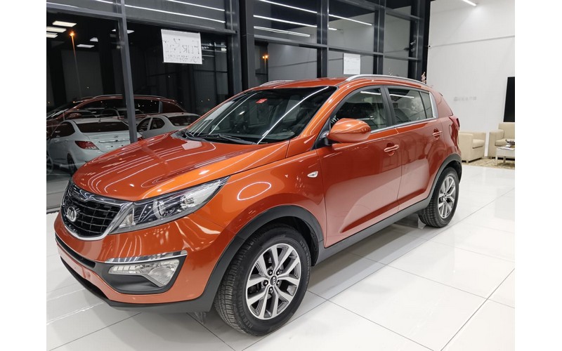 KIA SPORTAGE (2015)